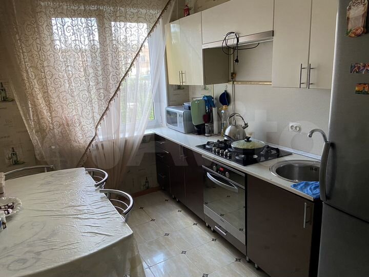 4-к. квартира, 61 м², 1/5 эт.