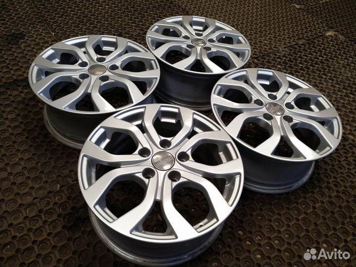 Диски R16 Toyota Camry Corolla Auris Alphard Rav4