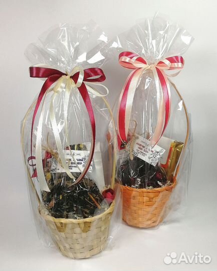 В наличии Подарок учителю Корзина с чаем и мёдом