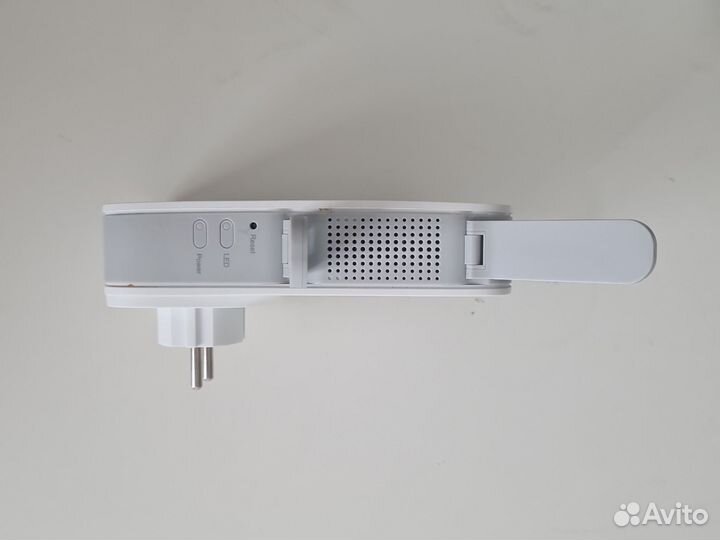 WiFi усилитель сигнала TP-Link RE650 AC2600
