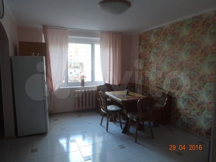 2-к. квартира, 83 м², 1/14 эт.