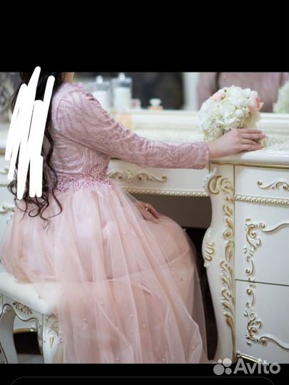 Вечернее платье