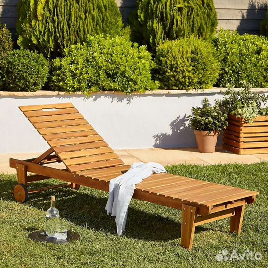 Лежак садовый