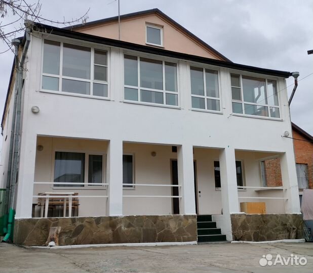 Дом-пансионат для людей, требующих ухода