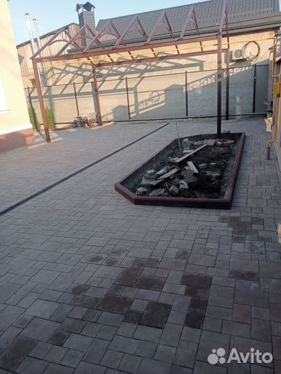 Укладка тротуарной плитки