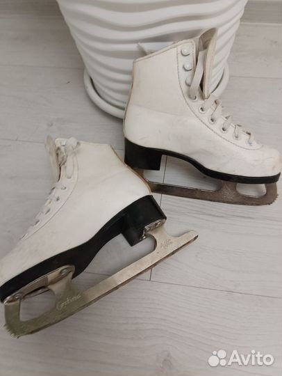Коньки фигурные