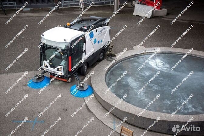 Стекло для подметально-уборочной машины Johnston S