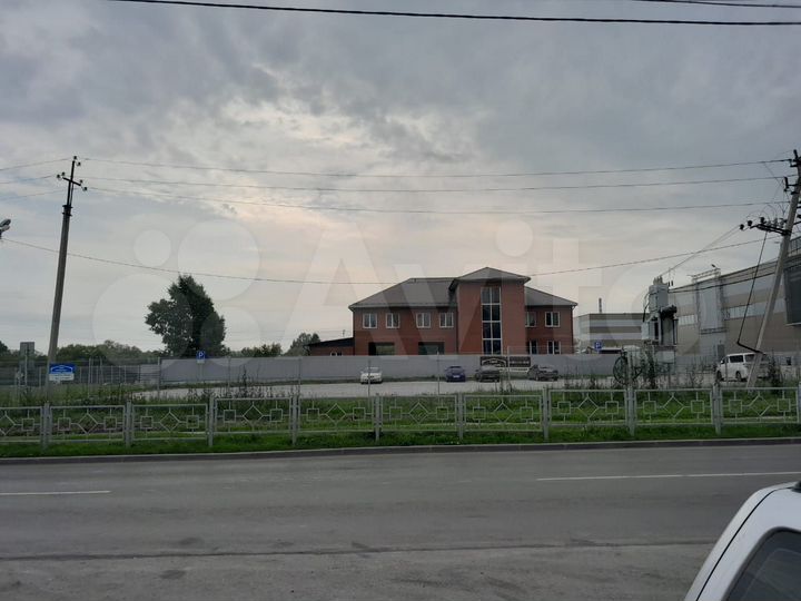 Свободного назначения, 1400 м²