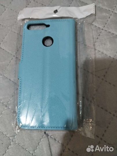 Чехол на телефон