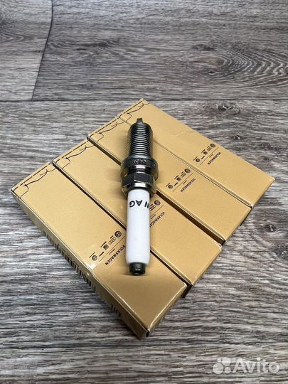 Свечи зажигания VAG, 06K 905 601 B