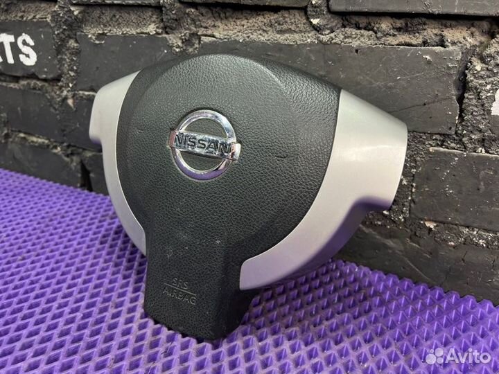 Подушка безопасности водителя Nissan X-Trail