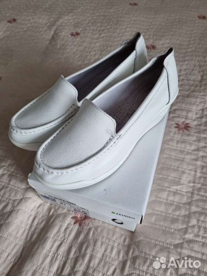 Туфли женские кожанные