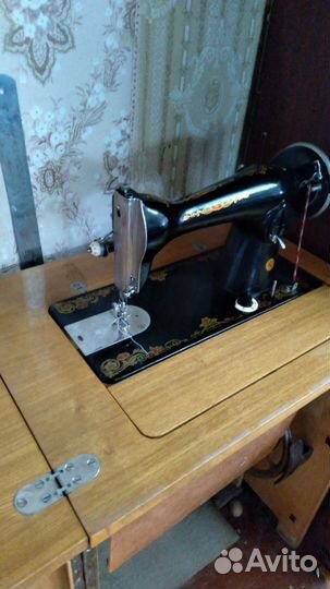 Швейная машинка