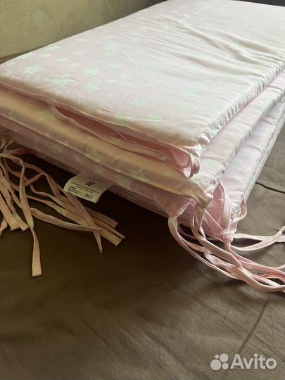 Бортики в кроватку