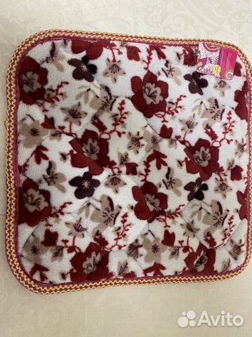 Новая сидушка на табурет