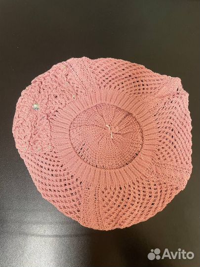 Берет вязаный для девочки новый