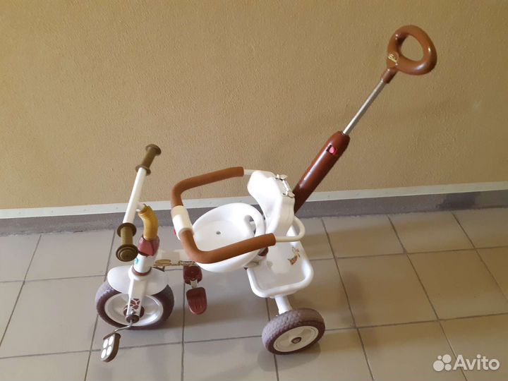 Детский 3х колесный велосипед с ручкой