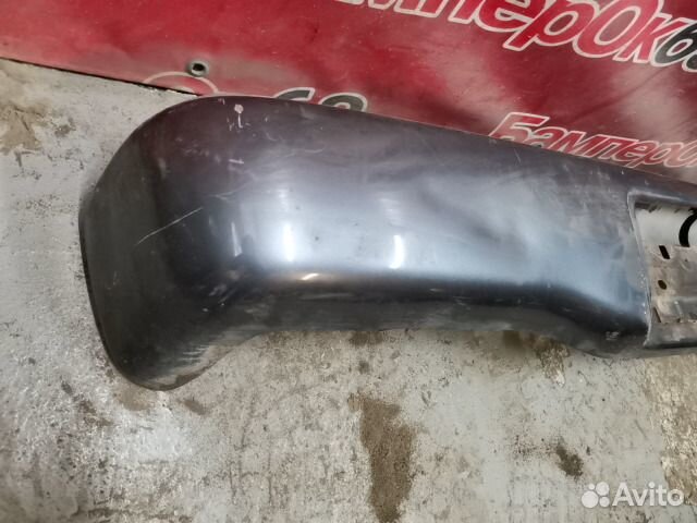 Бампер задний Toyota Hilux