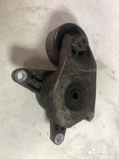 Натяжитель приводного ремня KIA RIO 4