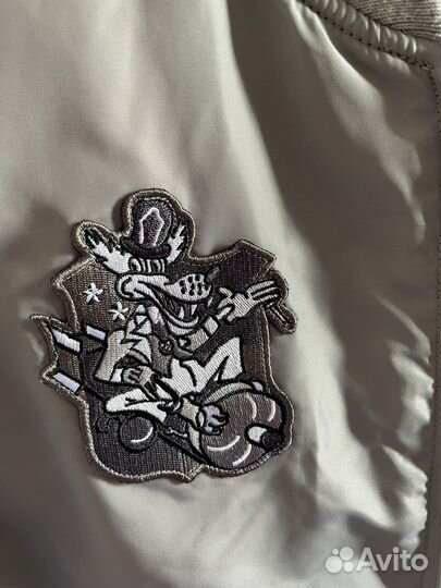 Бомбер alpha industries