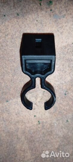 Крепление крыла к раме велосипеда в отл. сост