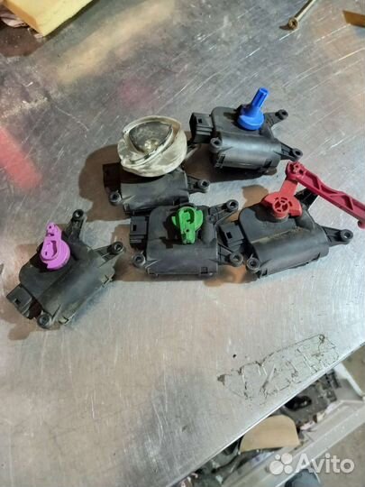 Сервопривод печки Audi A4 B6