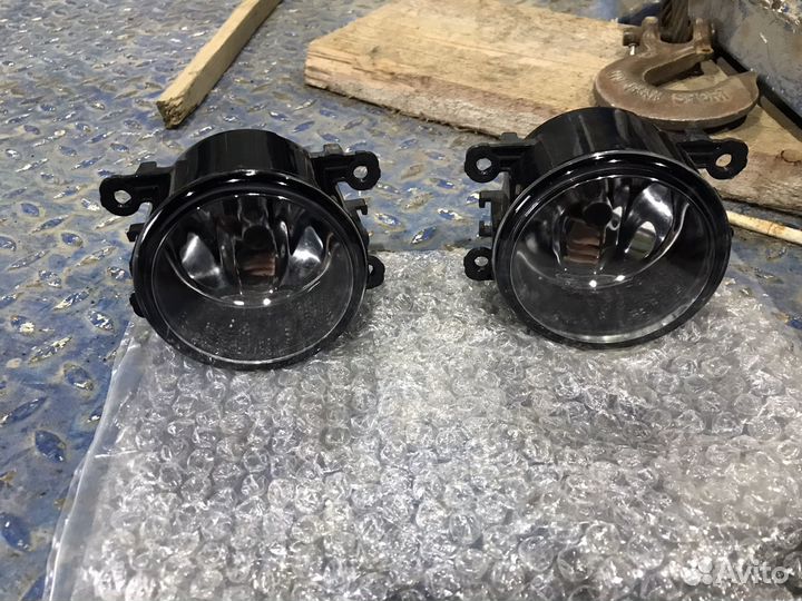 Противотуманки на Ягуар Х-тайп