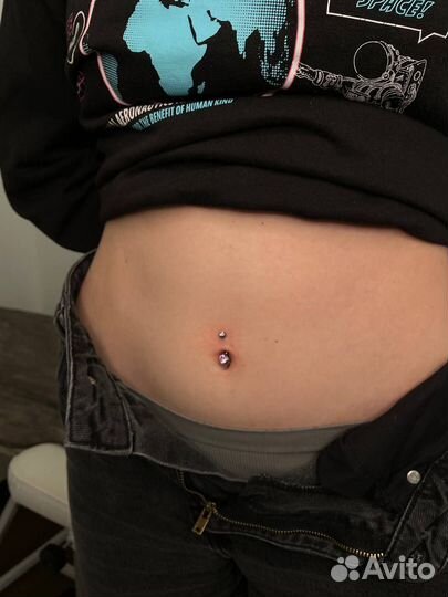 Мастер пирсинга