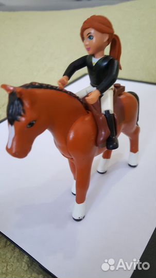Лошадка с наездницей
