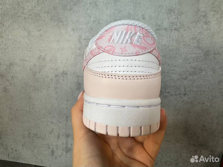 Кроссовки Nike Dunk Low Pink Paisley