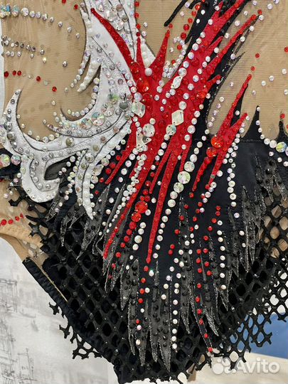 Купальник для художественной гимнастики