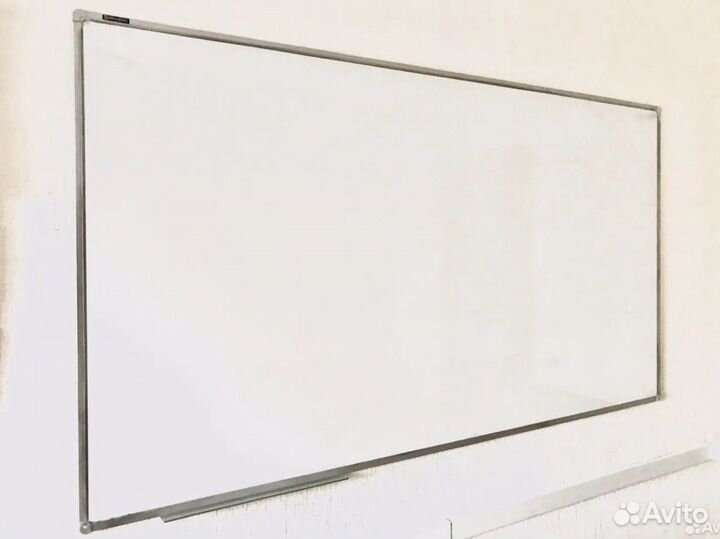 Магнитно маркерная доска