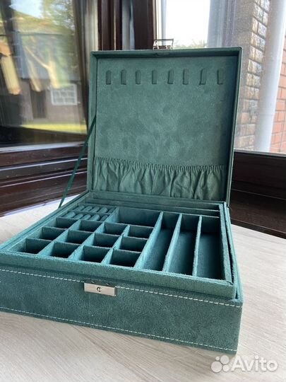 Шкатулка для украшений