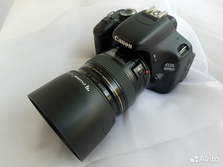 Зеркальный фотоаппарат canon eos 600d