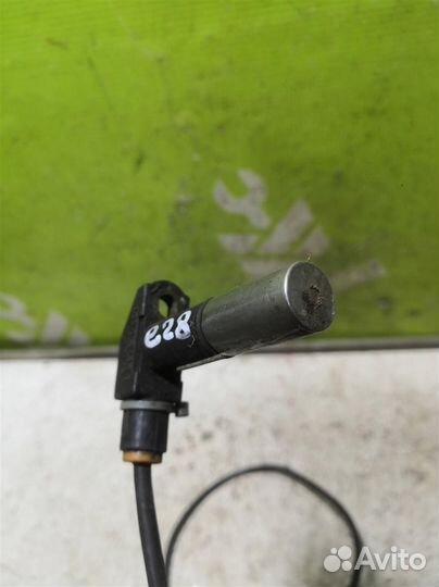 Датчик положения коленвала бмв Е28