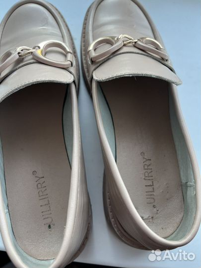 Лоферы женские 39