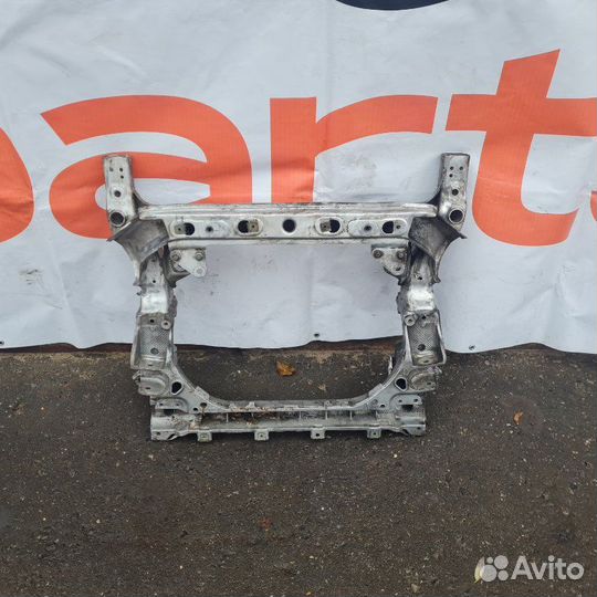 Подрамник передний Mercedes-Benz C-Class W205 2019