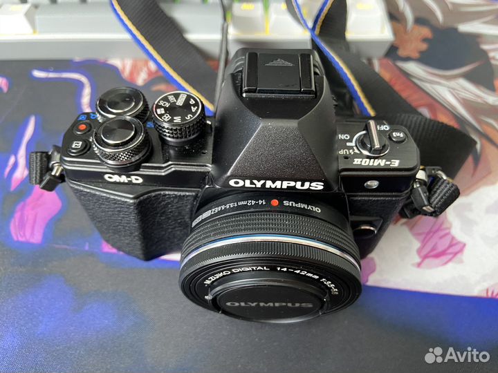 Olympus om d e m10 mark ii