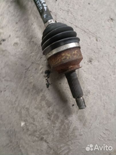 Kia sorento BL 07г. Привод передний левый АКПП