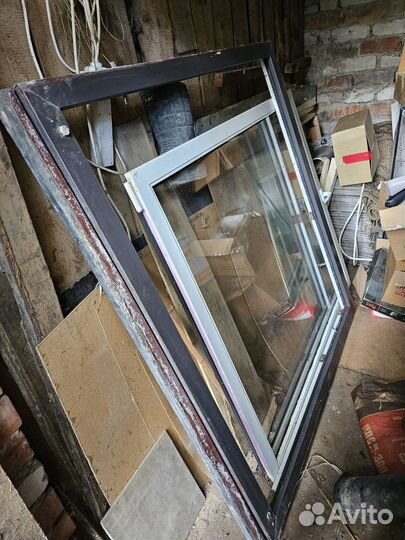Окно с рамой (стеклопакет)