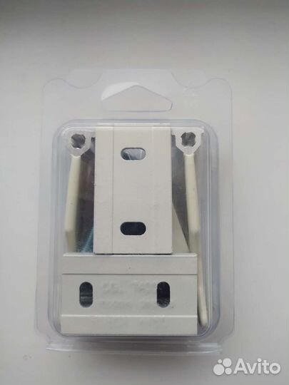 Кронштейны для радиатора Royal Thermo RT04