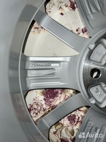 Новые диски R15 Tosa Brillantsilber VAG Оригинал