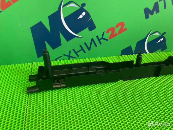 Кронштейн полки багажника левый Bmw X5 E70 N57D30A