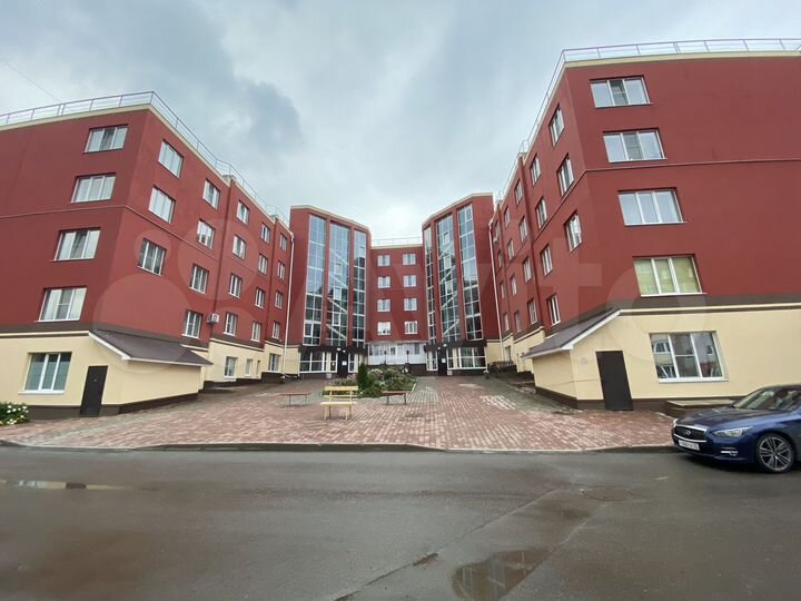 2-к. квартира, 69 м², 1/5 эт.