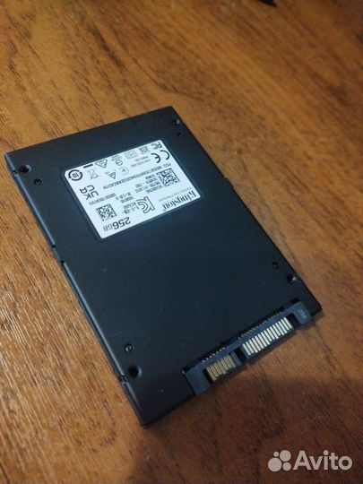 Жёсткий диск SSD 256gb Kingston