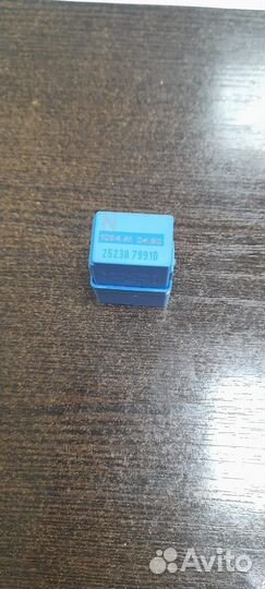 Реле 4 контактное Nissan