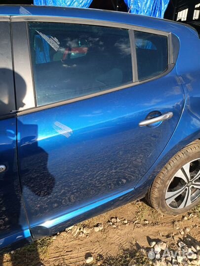 Дверь задняя левая Renault megane 3