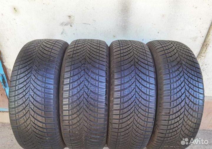Goodyear Vector 4Seasons Gen-3 225/55 R18 102V