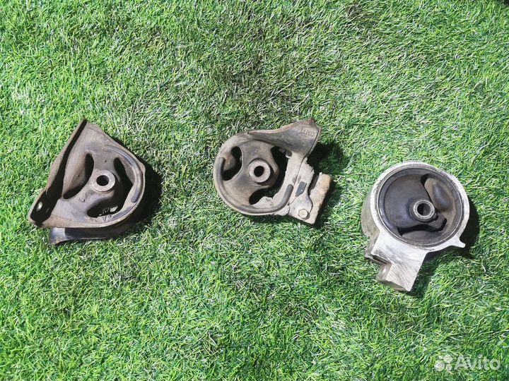 Подушки двигателя Honda Civic VI / Rover 400 1.6