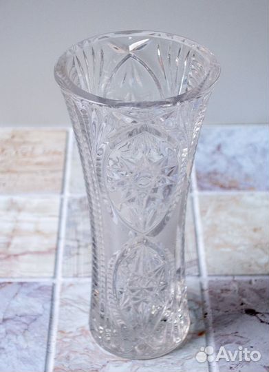 Вазы для цветов, хрусталь и стекло